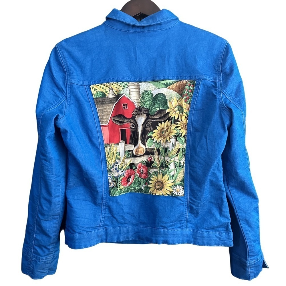 FDJ Bright Blue Denim Jacket with Farm Scene Patch Cow Barn Cottagecore Sz M